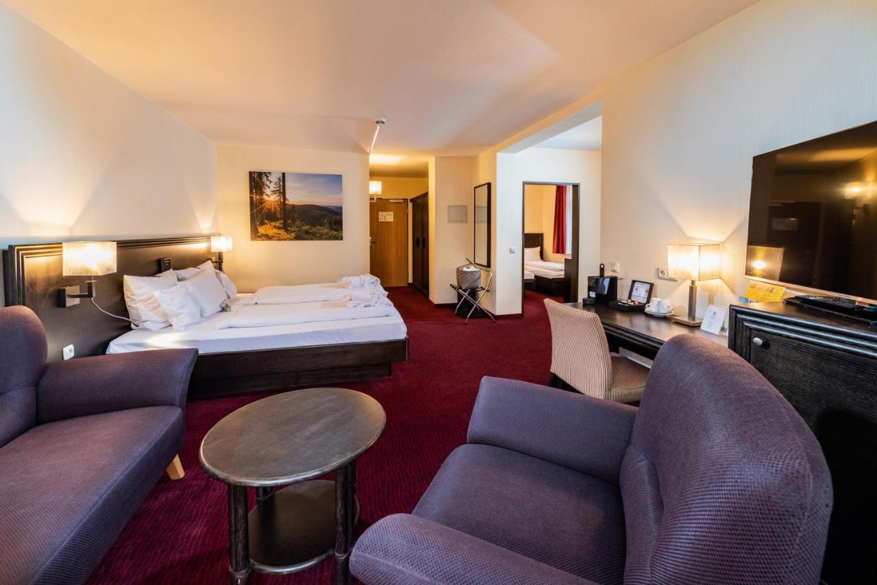 Goebel'S Seehotel Diemelsee Eksteriør bilde