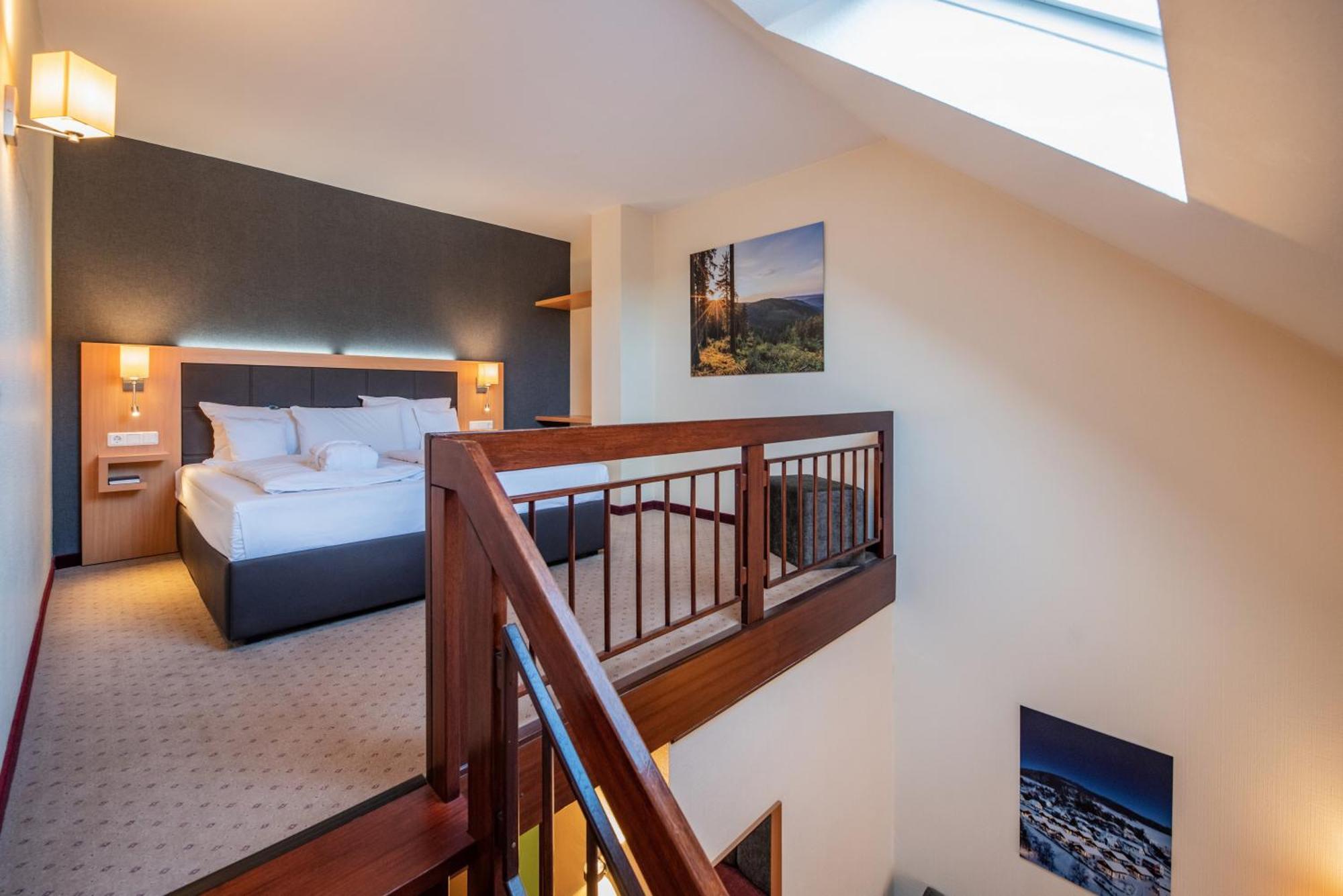 Goebel'S Seehotel Diemelsee Eksteriør bilde