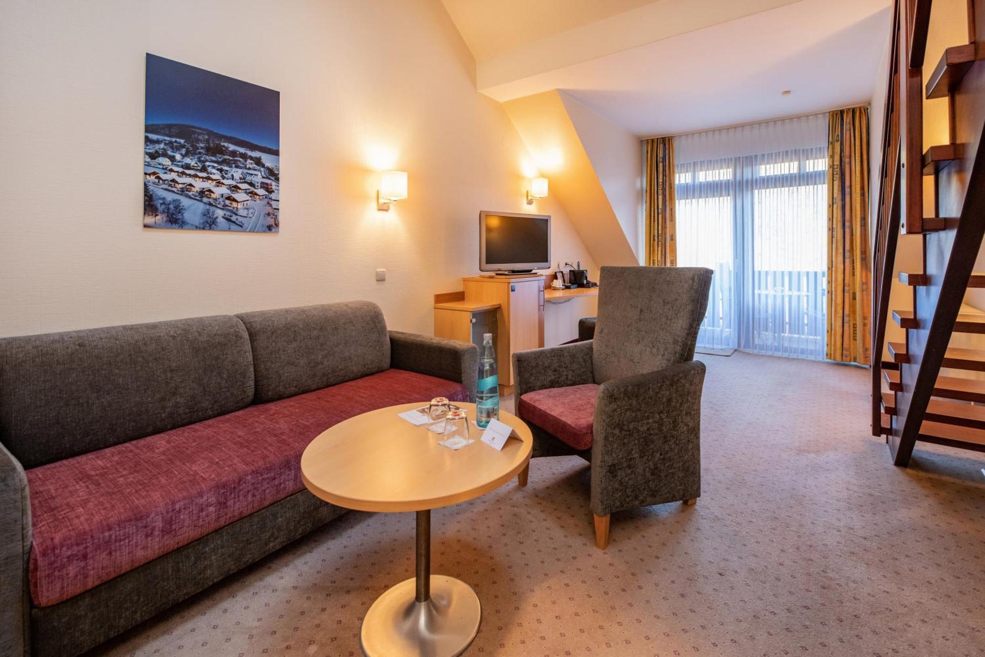 Goebel'S Seehotel Diemelsee Eksteriør bilde