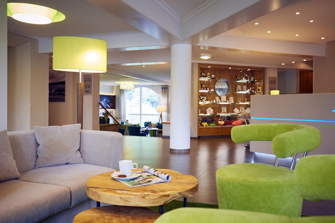 Goebel'S Seehotel Diemelsee Eksteriør bilde